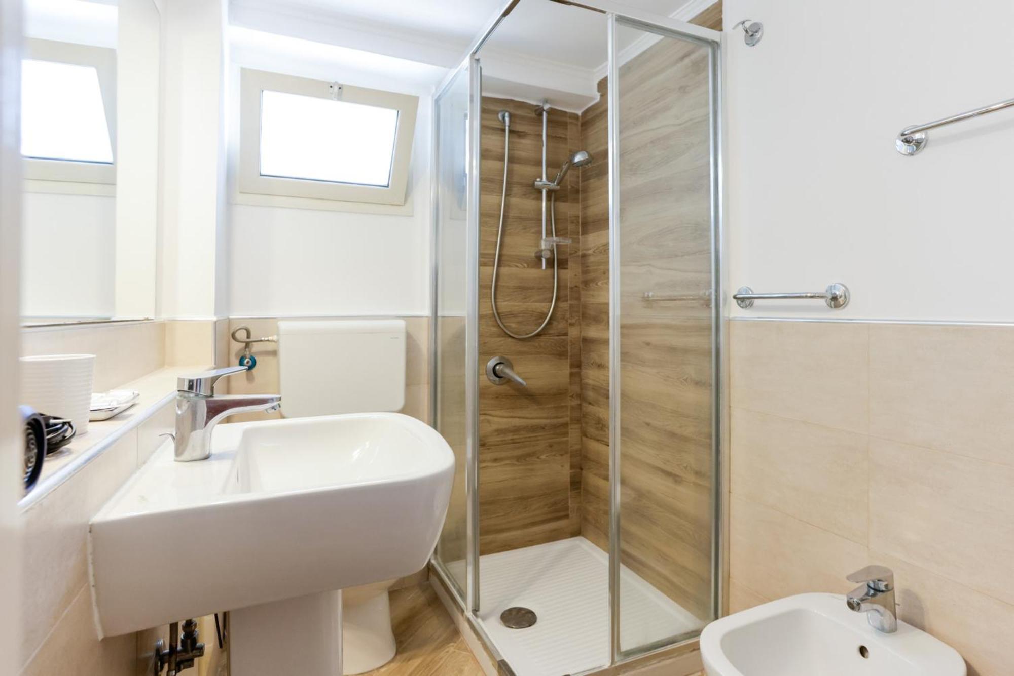 Galiani 20 Apartment เนเปิลส์ ภายนอก รูปภาพ